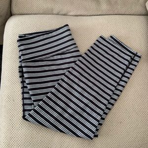 Athleta XL cropped/capri leggings